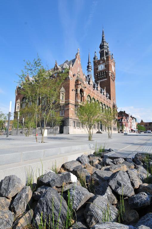 Krisko Parking Prive Et Clos Armentières Kültér fotó